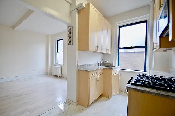 Rented by Bohemia Realty Group | media 5