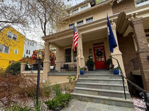 3512 30th St NW, Washington, DC 20008