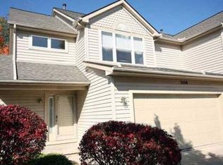 3524 Meadow Grove Trl, Ann Arbor, MI 48108
