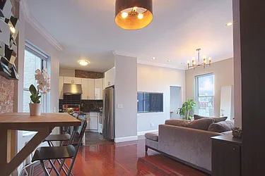 Rented by Yoreevo, LLC