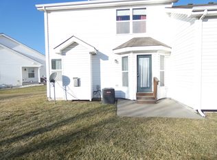 9927 NE 98th St, Kansas City, MO 64157