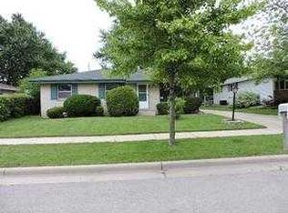 3401 Buckingham Rd, Sturtevant, WI 53177