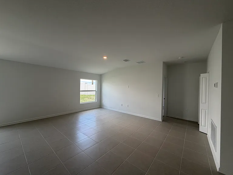 357 Artemis St — Photo 24