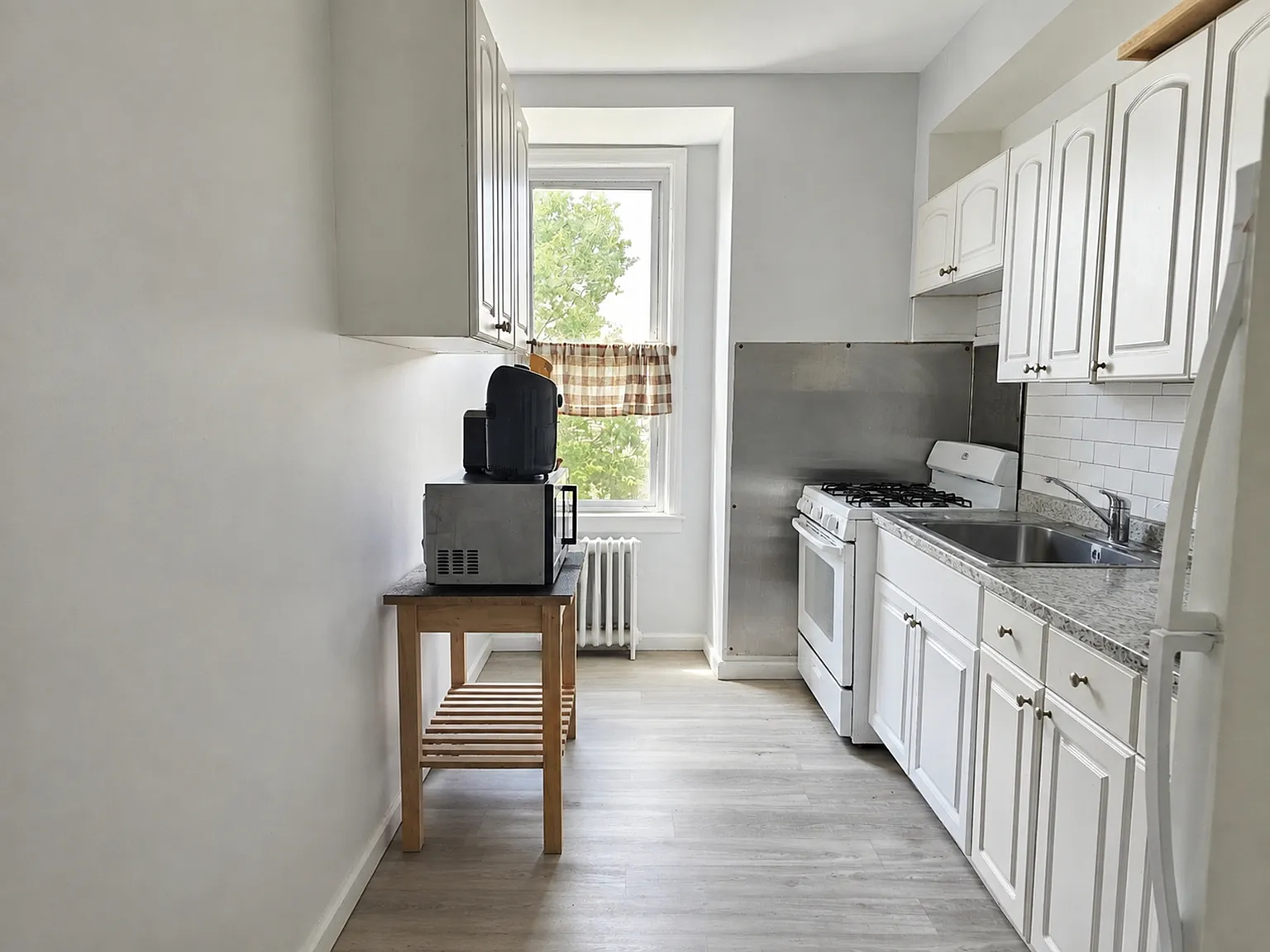 1 bed, $1,900 — Photo 3