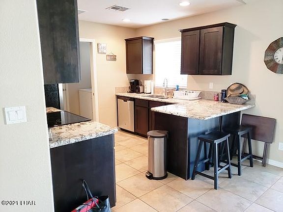 5th image of 1000 Hacienda Cir