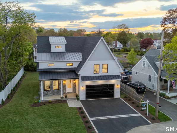57 Beaumont Place, Fairfield, CT 06824