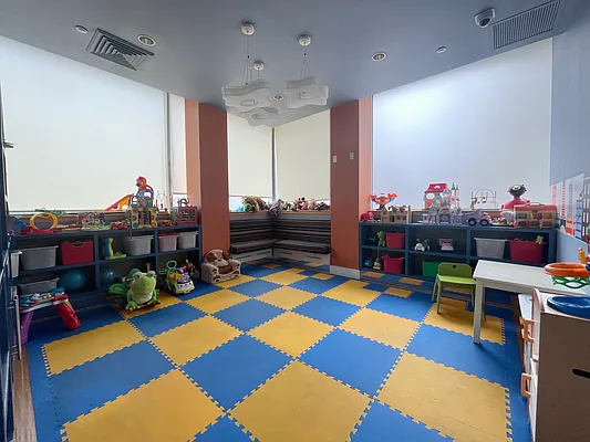 Rented by Compass | media 14