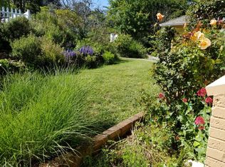 17 Richardson Dr, Mill Valley, CA 94941