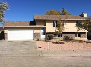 8 Flintlock Ct, Pueblo, CO 81008