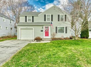 332 Harwick Rd, Rochester, NY 14609