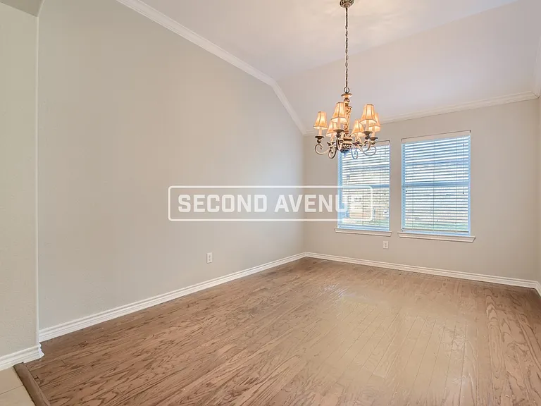 302 Charlie Way — Photo 11