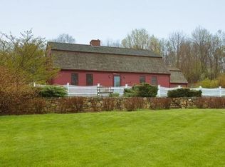 45 Farm Hill Rd, Wrentham, MA 02093