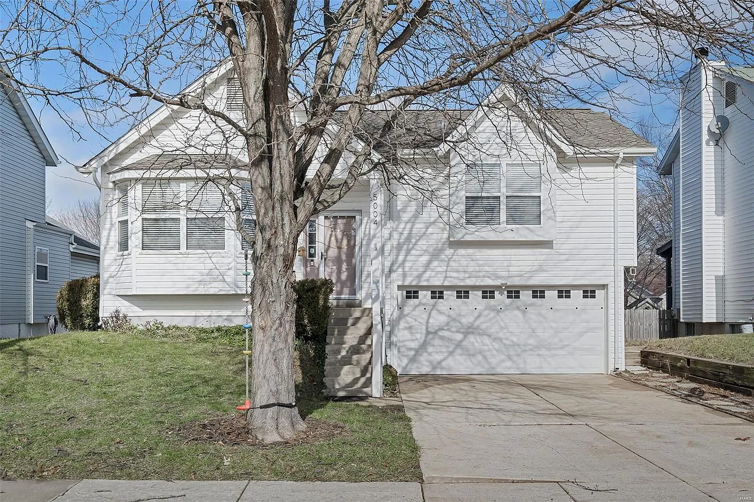 5004 Brittany Downs Dr photo 1