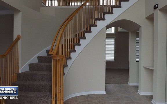 2nd image of 1201 Danhof Dr