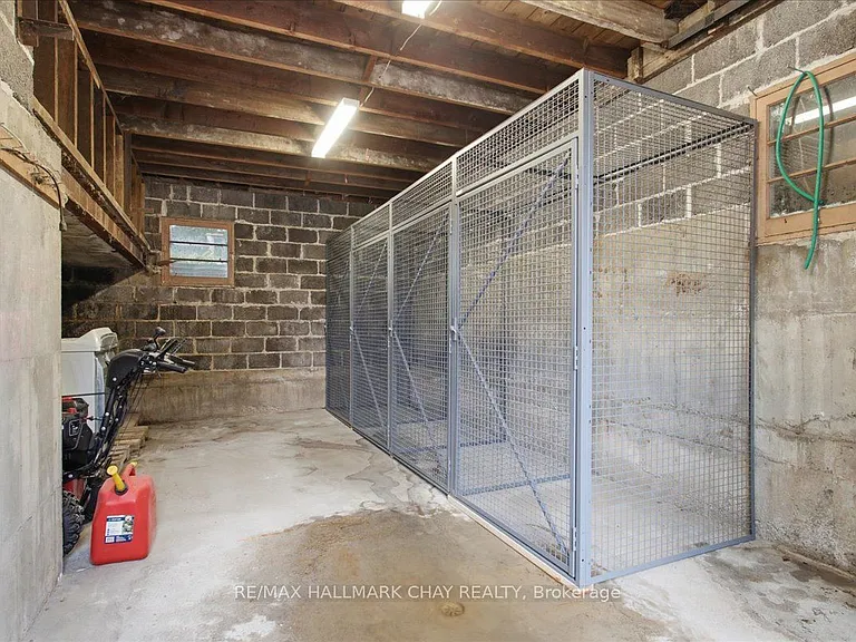 15 Parkside Dr #2 — Photo 25