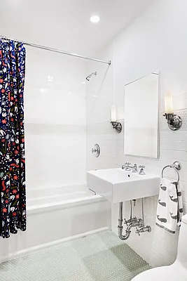 Sold by Compass | media 11