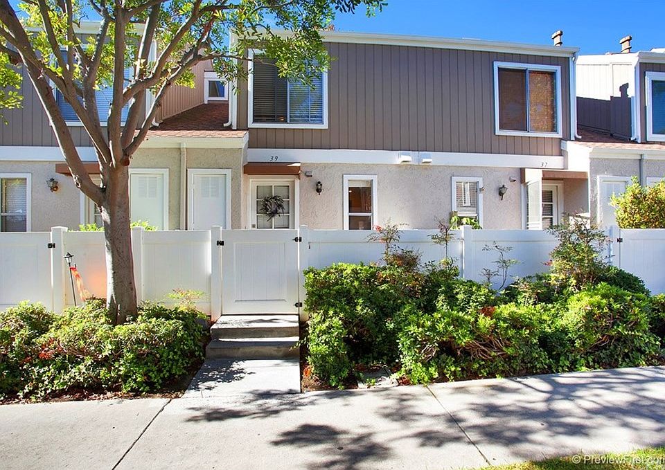 1st image of 39 Bentwood Ln