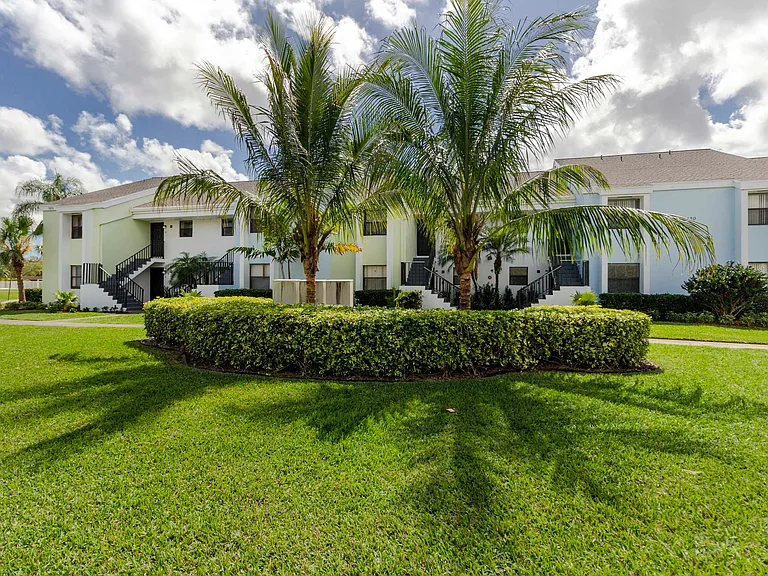 Lilac Village Dunes of Boca — Photo 2