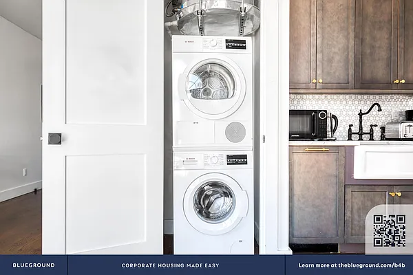 Rented by The Blueground | media 45