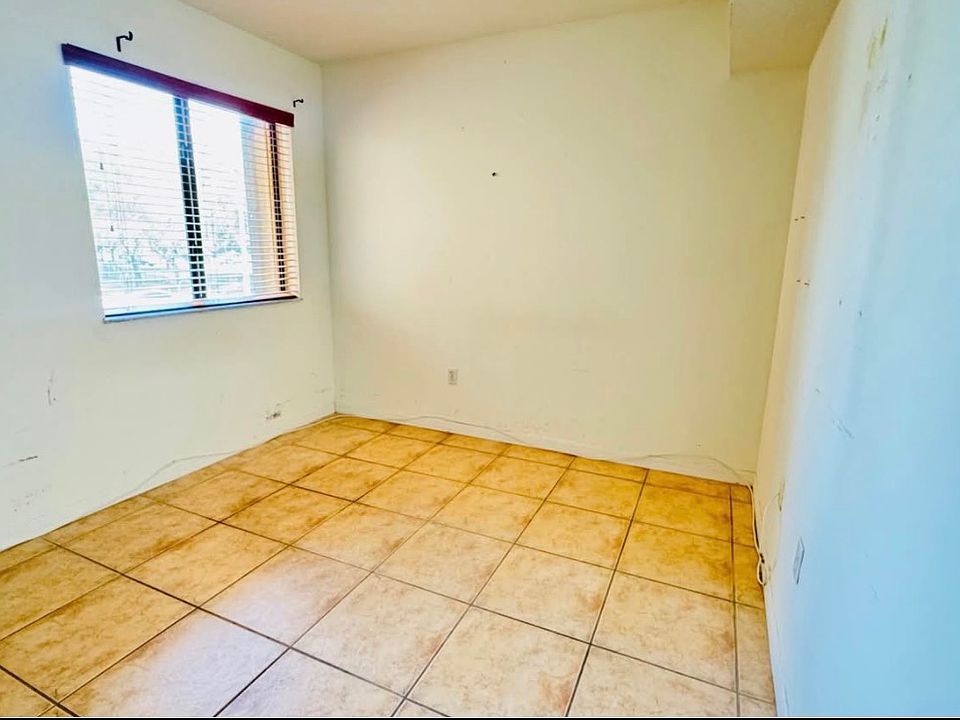 1st image of 9340 Fontainebleau Blvd #406