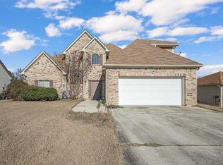 209 Stonebrook Ln, Pelham, AL 35124