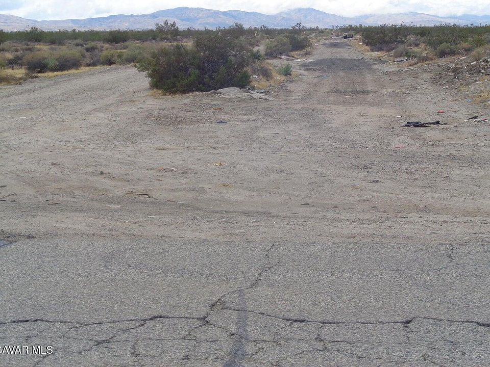 2nd image of E Avenue R12 Vic Vlg #132nd-ste SUN