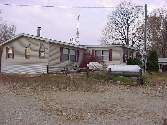 1st double wide with porch