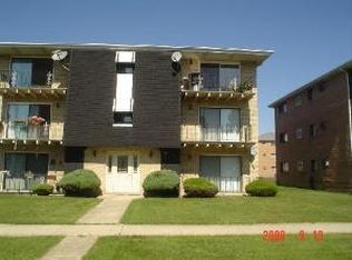 7328 W 86th St #1A, Bridgeview, IL 60455