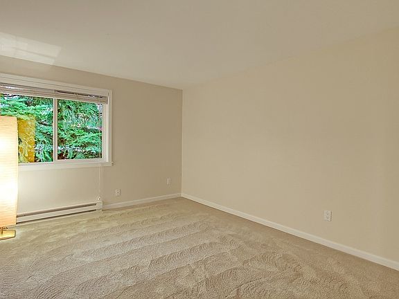 4th image of 12607 100th Ln NE Unit L256