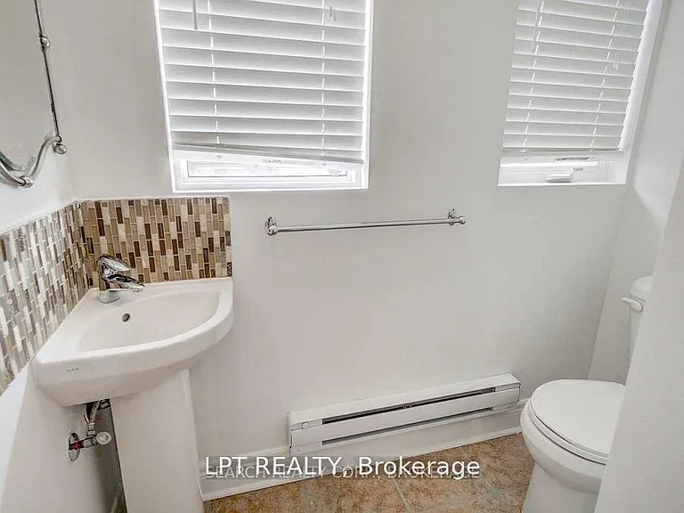 3047 Finch Ave W #2059 — Photo 9