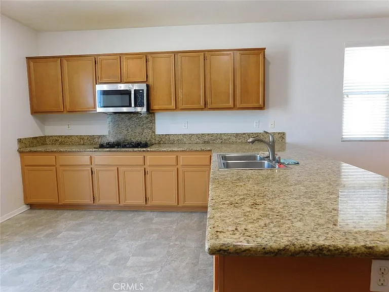 27686 Blue Topaz Dr — Photo 5