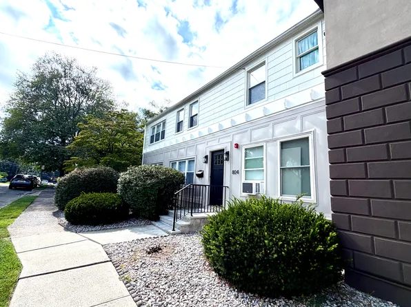 8-04 Saddle River Rd APT D, Fair Lawn, NJ 07410