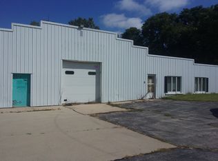 1237 S Adams Ave, Freeport, IL 61032
