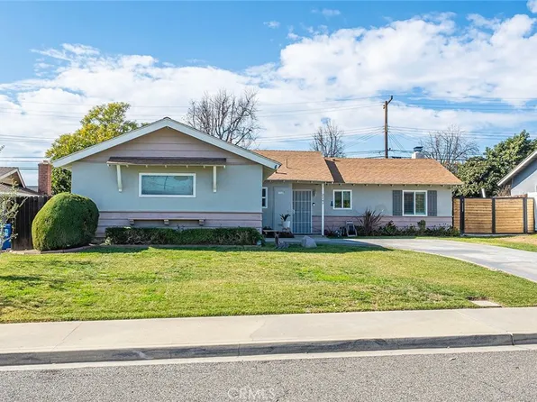 2147 Stocker St, Pomona, CA 91767