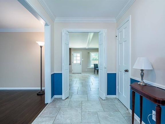 5th image of 10722 Fawnview Dr
