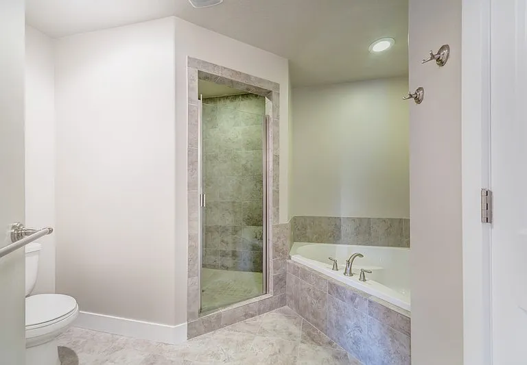 1159 S 225 E — Photo 17