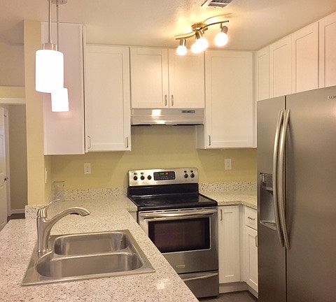 3rd image of 374 N 5th St APT 6