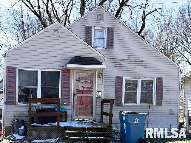 1st image of 1318 E Lenox Ave