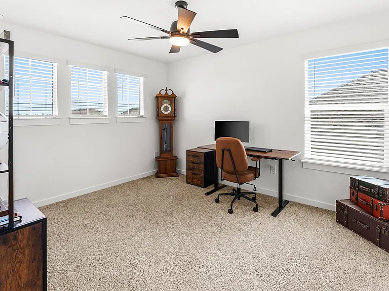 1828 Walnut Grove Bnd — Photo 27