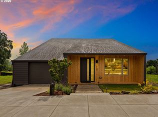 3969 N Overlook Ter, Portland, OR 97227