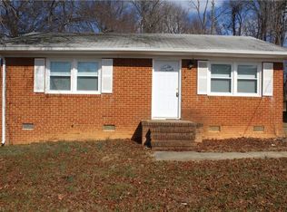 1308 W Meadowview Rd, Greensboro, NC 27403