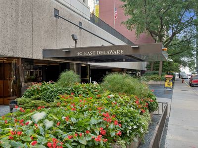 200 E Delaware Pl APT 31D, Chicago, IL, 60611