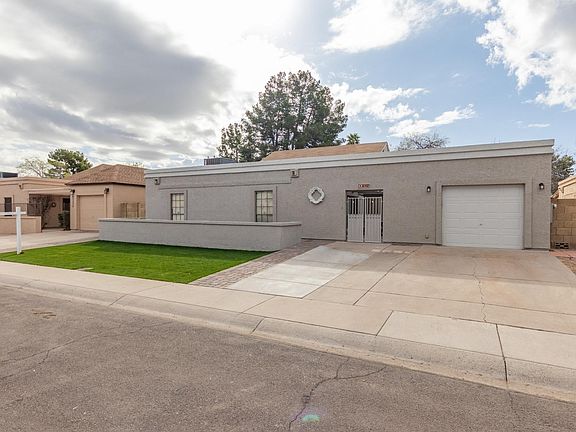 2nd image of 4141 W Villa Maria Dr