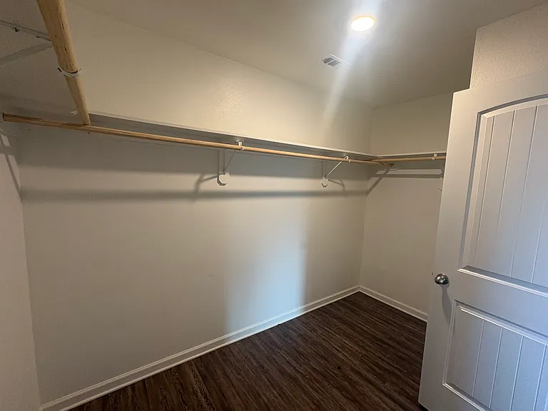 44019 Covington Rdg — Photo 21