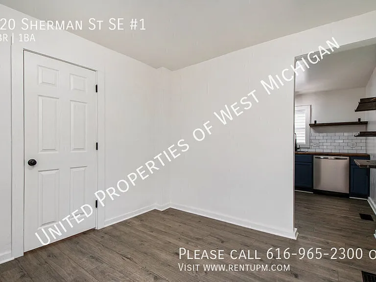 720 Sherman St SE #1 — Photo 7