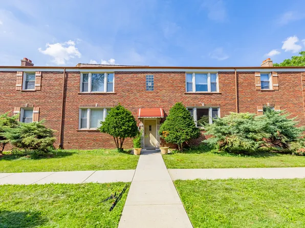 (undisclosed Address), Chicago, IL 60620