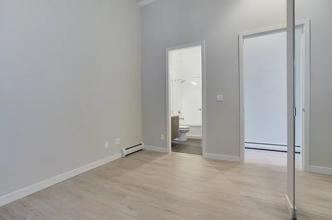 1752 Ontario St #1A — Photo 7