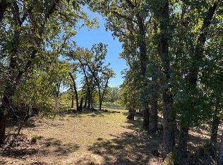 1544 Laguna Bay N, Azle, TX 76020