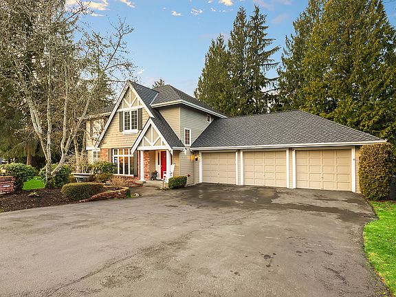 2nd image of 26104 NE 27th Dr