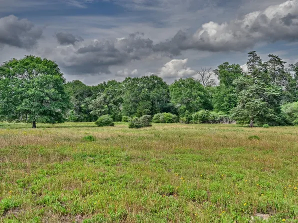 17718 Tranquil Ln, Cat Spring, TX 78933